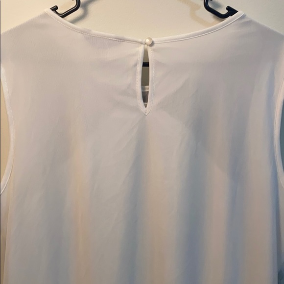 Apt 9 top - Picture 6 of 6